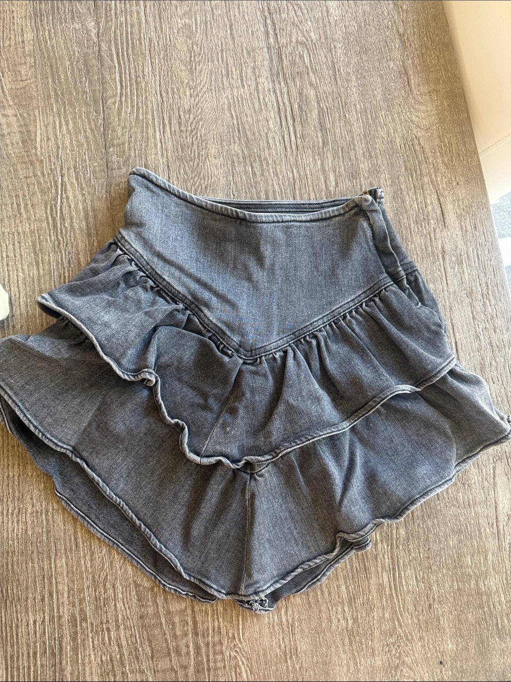 Women's Gray Ruffle Denim Skirt